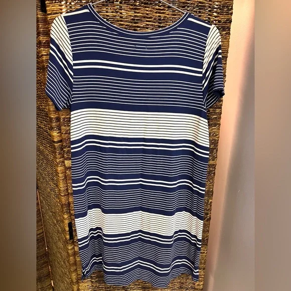 Hollister- Blue/White Stretch dress, Size: Small, Pre-Owned good condition‎ - Picture 2 of 3